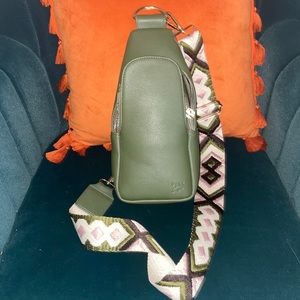 PINK COVE a never used crossbody!